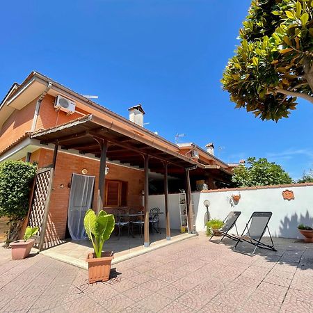 Villa Marina Torvaianica Eksteriør bilde